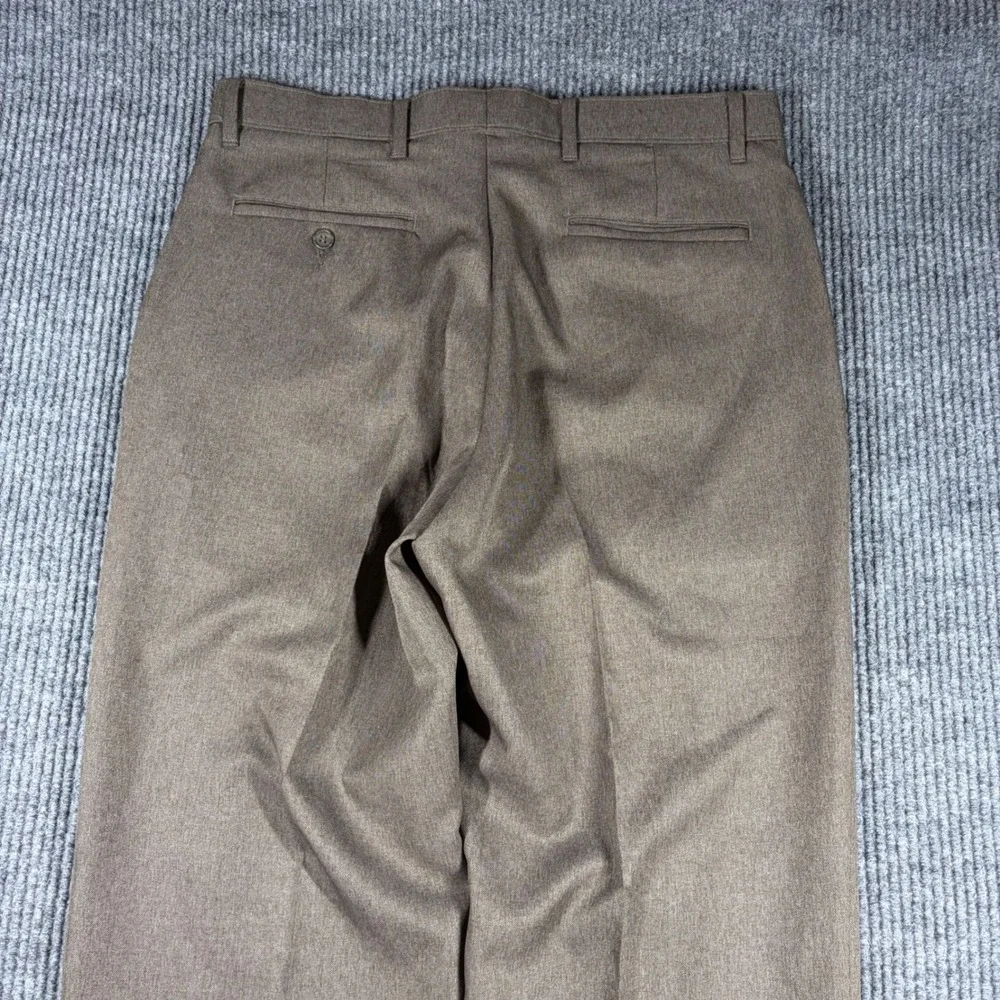 Levis Action Slacks Mens 34x30 Brown Dacron Polyester Flat Front Dress Pants
